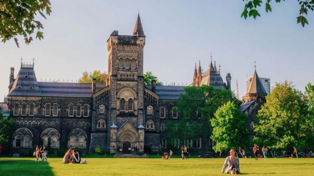 6 Kelebihan University of Toronto Hingga Menjadi Salah Satu Kampus Terbaik di Kanada Tahun 2026
