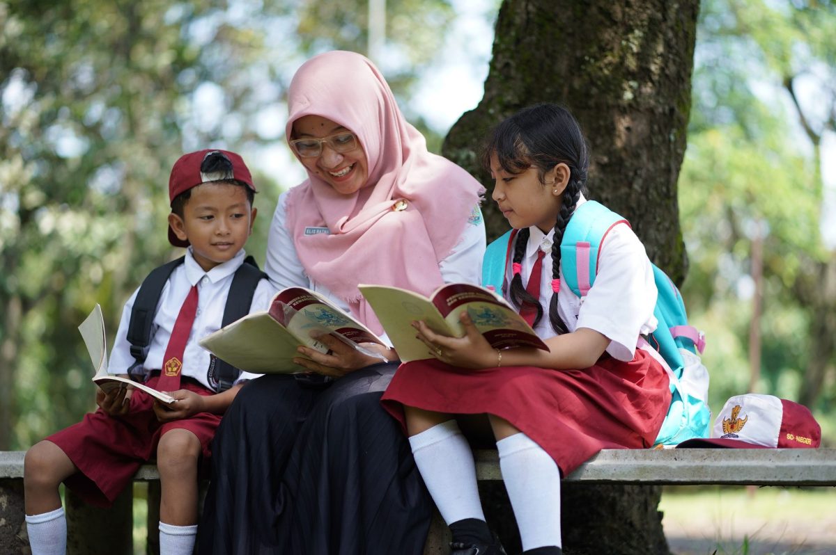 Tantangan Pemerataan Guru Berkualitas dalam Meningkatkan Mutu Pendidikan Indonesia